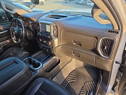 Used 2020 Chevrolet Silverado 3500 LTZ w/ LTZ Premium Package image 27