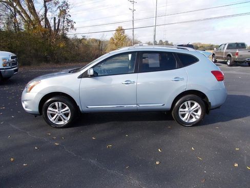 Used 2013 Nissan Rogue SV w/ Premium Pkg image 6