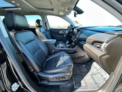 Used 2021 Chevrolet Traverse RS w/ LPO, Roadside Safety Package image 13