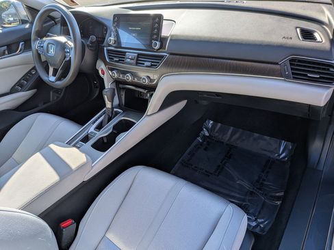 Certified 2019 Honda Accord EX image 26