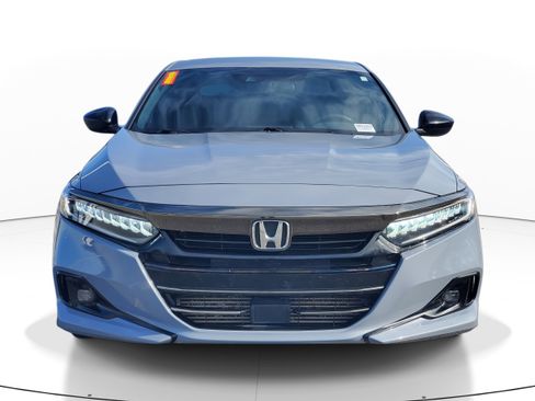 Used 2021 Honda Accord Sport image 2