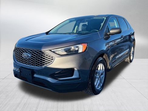 Used 2024 Ford Edge SEL image 8