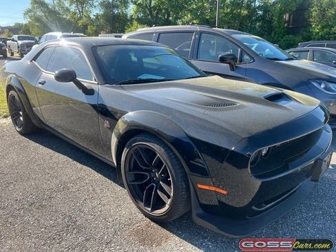Used 2019 Dodge Challenger R/T Scat Pack RWD image 2