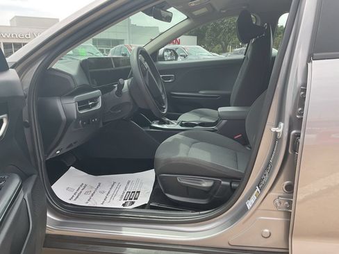 Used 2025 Kia K4 FWD image 8