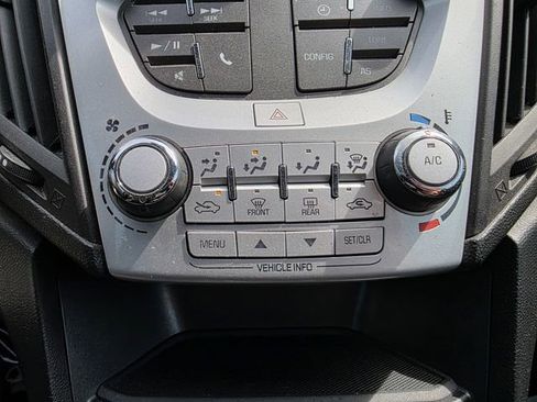 Used 2016 Chevrolet Equinox LT image 24