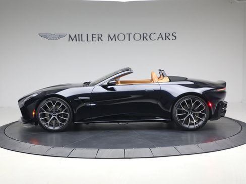 New 2026 Aston Martin V8 Vantage Roadster image 3