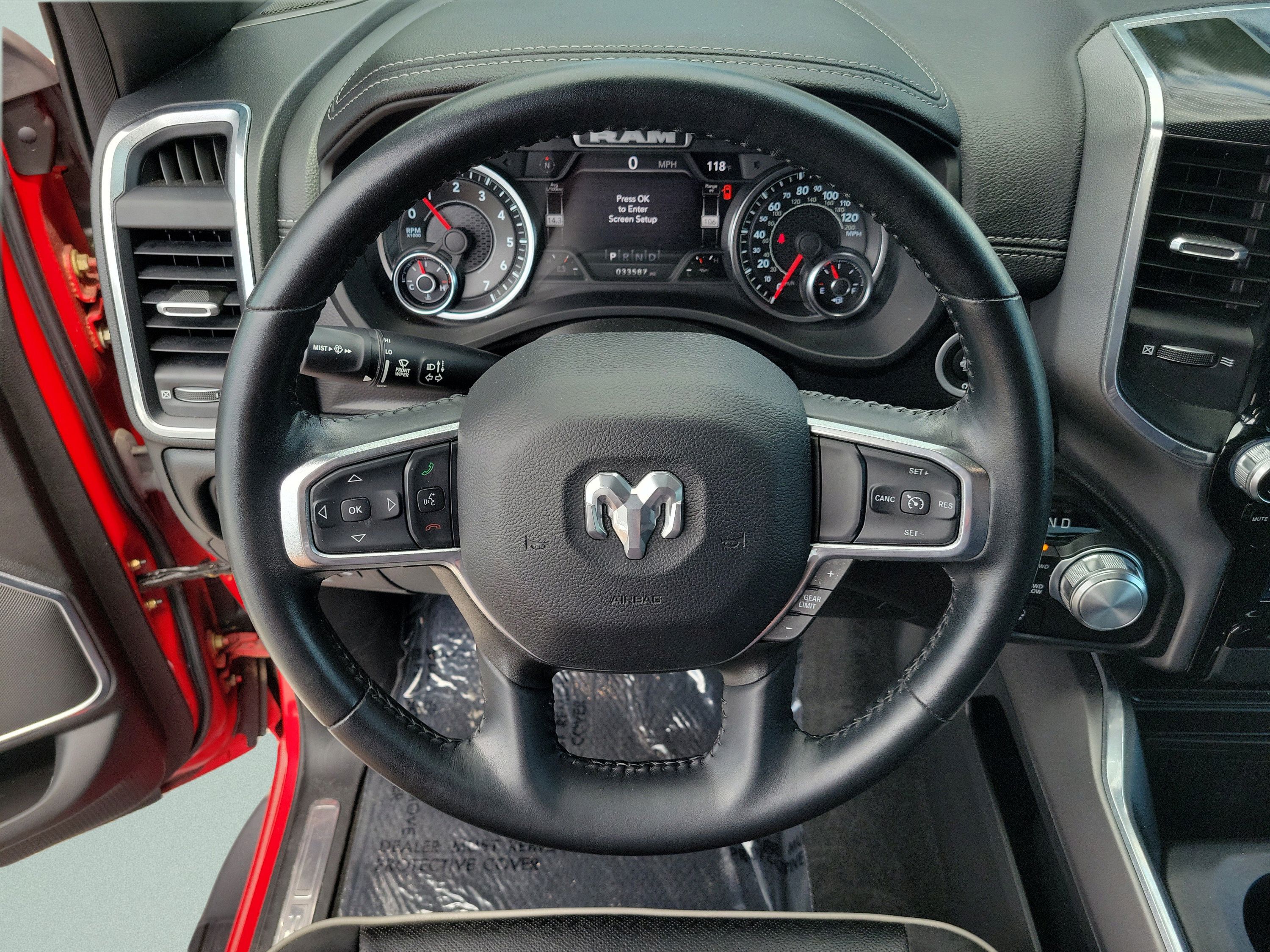 Used 2022 RAM 1500 Laramie AWD/4WD image 22