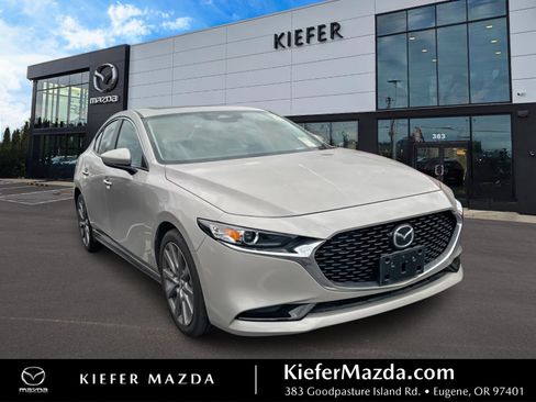 Used 2025 MAZDA MAZDA3 s image 1