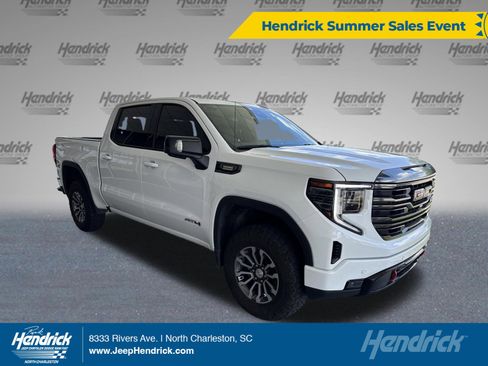 Used 2023 GMC Sierra 1500 AT4 w/ Technology Package AWD/4WD image 1