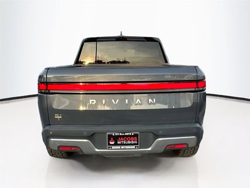 Used 2022 Rivian R1T Launch Edition image 14