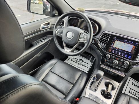 Used 2020 Jeep Grand Cherokee Limited w/ Luxury Group II image 14