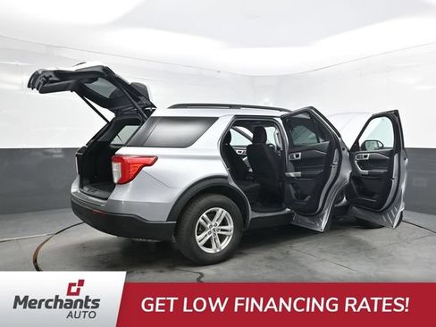 Used 2022 Ford Explorer XLT AWD/4WD image 50