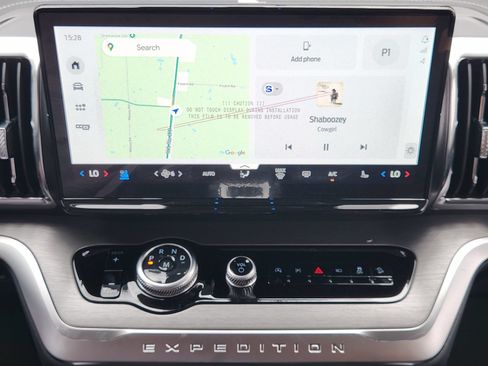 New 2027 Ford Expedition Max Platinum w/ Driver's Package AWD/4WD image 18