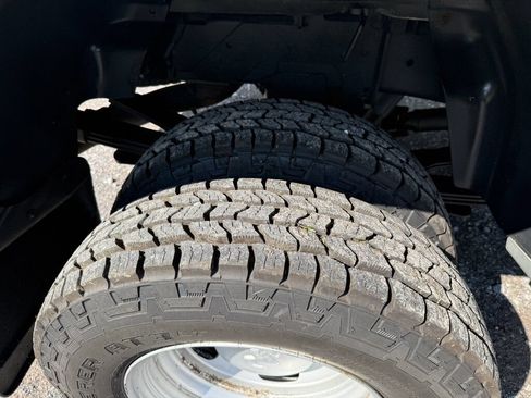 Used 2005 Dodge Ram 3500 Truck ST w/ Trailer Tow Group AWD/4WD image 15