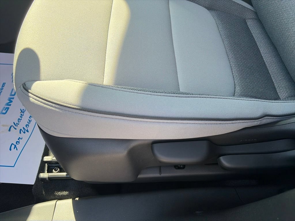 New 2026 Chevrolet TrailBlazer LS w/ LPO, Blackout Package FWD image 18