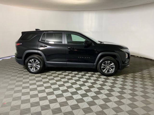 Used 2026 Chevrolet Equinox LT AWD/4WD image 5