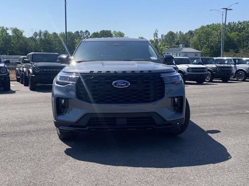 New 2026 Ford Explorer ST-Line RWD image 8