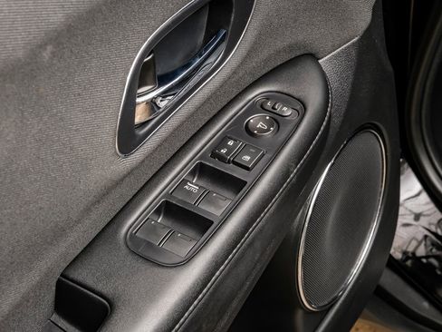 Used 2022 Honda HR-V EX image 35