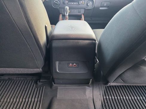 Used 2024 Nissan Frontier PRO-4X w/ Technology Package image 8