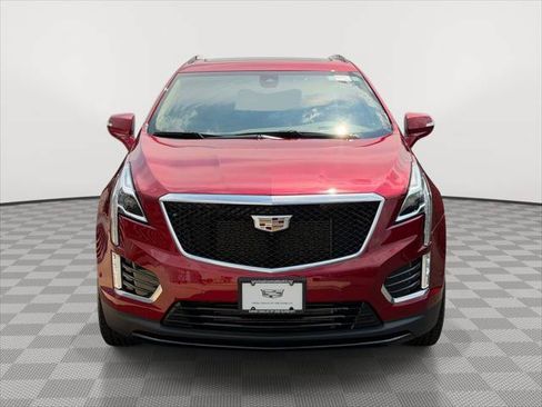 Used 2023 Cadillac XT5 Sportv w/ Platinum Package AWD/4WD image 2
