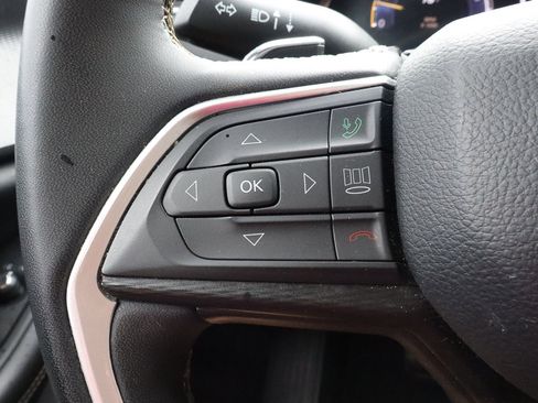 Used 2023 Jeep Grand Cherokee Altitude image 28