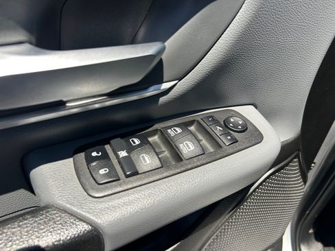 Used 2022 RAM 1500 Big Horn RWD image 13