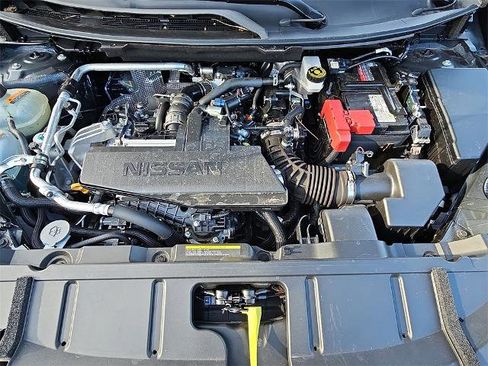 Certified 2025 Nissan Rogue S image 29