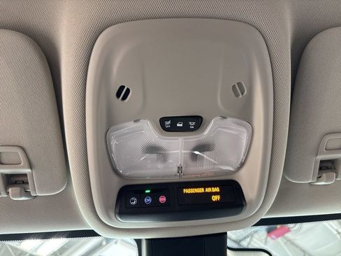 Used 2023 Buick Encore GX Preferred w/ Cold Weather Comfort Package FWD image 26