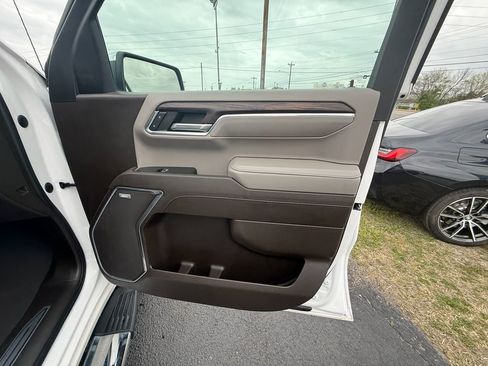 Used 2023 GMC Sierra 1500 SLT image 22