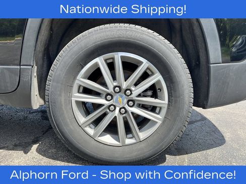 Used 2023 Chevrolet Traverse LT w/ LPO, Floor Liner Package AWD/4WD image 39