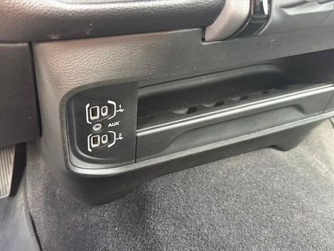 Used 2026 RAM 2500 Rebel AWD/4WD image 18