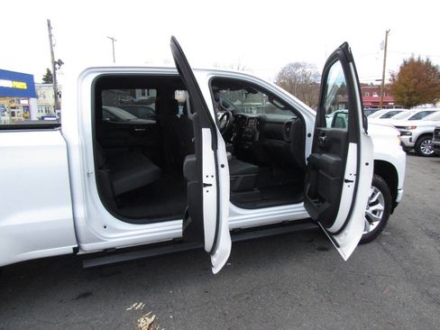 Used 2021 Chevrolet Silverado 1500 Custom image 28