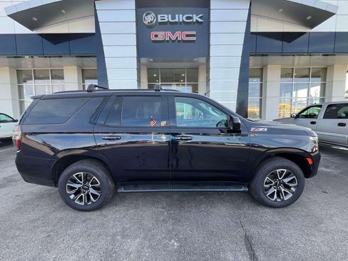 Used 2021 Chevrolet Tahoe Z71 image 2