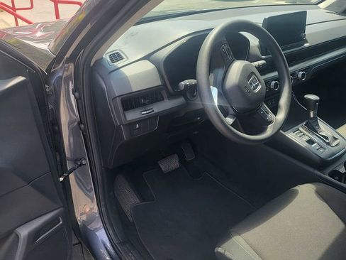 Used 2025 Honda CR-V EX image 3