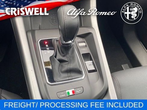 Used 2024 Alfa Romeo Tonale Veloce AWD/4WD image 31