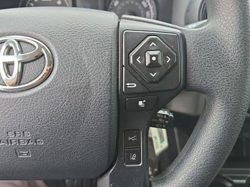 Used 2020 Toyota Tacoma SR w/ SR Convenience Package image 17
