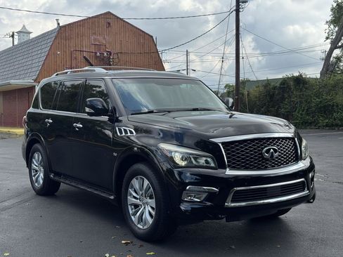 Used 2016 INFINITI QX80 4WD image 2