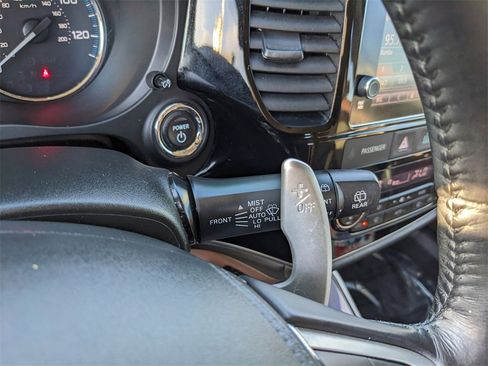 Used 2018 Mitsubishi Outlander GT image 36