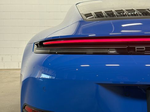 Used 2025 Porsche 911 Carrera 4 GTS image 11