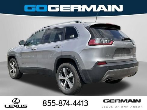 Used 2019 Jeep Cherokee Limited AWD/4WD image 5