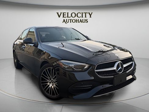 Used 2025 Mercedes-Benz C 300 4MATIC Sedan image 1