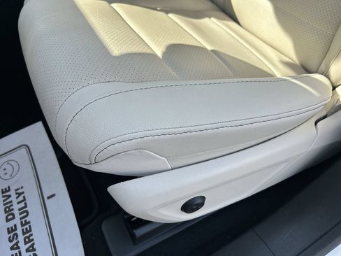 Used 2022 Mercedes-Benz GLS 450 4MATIC image 23
