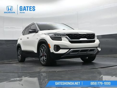 Used 2023 Kia Seltos SX AWD/4WD image 38