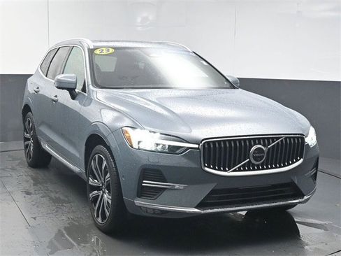 Certified 2023 Volvo XC60 B5 Ultimate w/ Protection Package Premier image 3