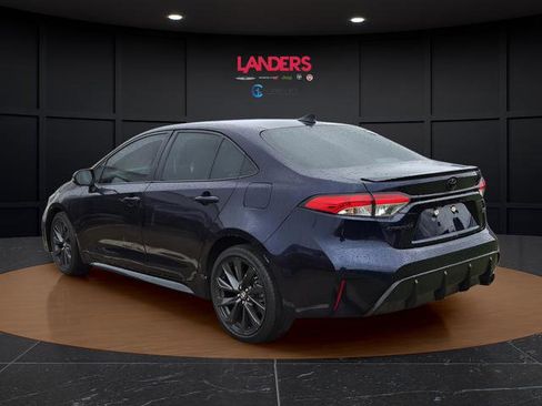 Used 2024 Toyota Corolla SE image 5