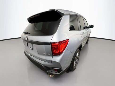 Used 2023 Honda Passport EX-L image 4