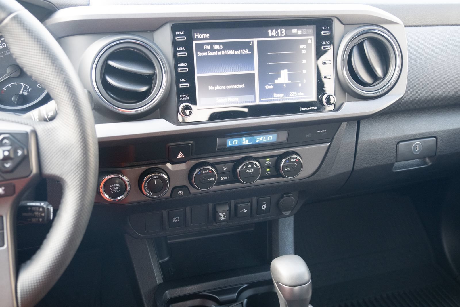 Used 2023 Toyota Tacoma TRD Off-Road AWD/4WD image 3