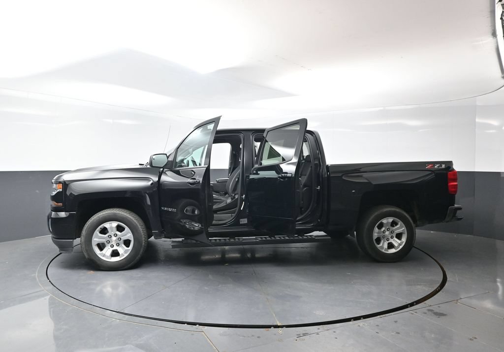 Used 2018 Chevrolet Silverado 1500 LT w/ All Star Edition AWD/4WD image 55