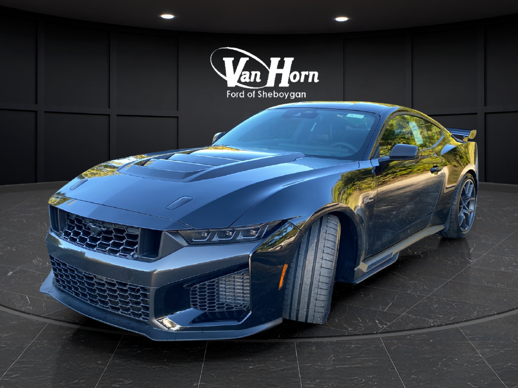 New 2026 Ford Mustang Dark Horse SC w/ Carbon Fiber Exterior Package RWD image 3
