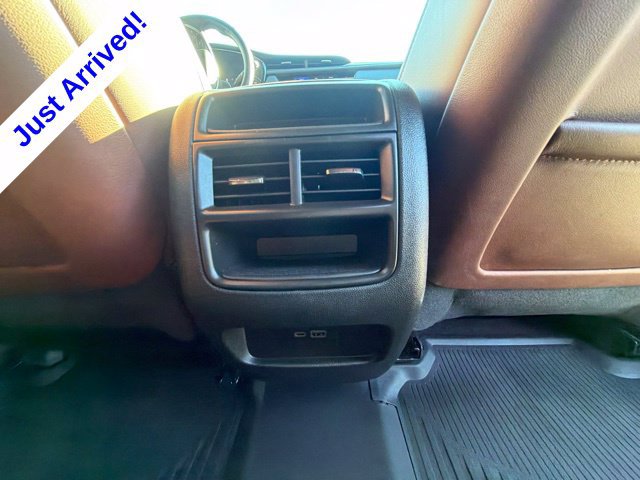 Used 2026 Cadillac XT5 Premium Luxury w/ LPO, Floor Liner Package FWD image 40